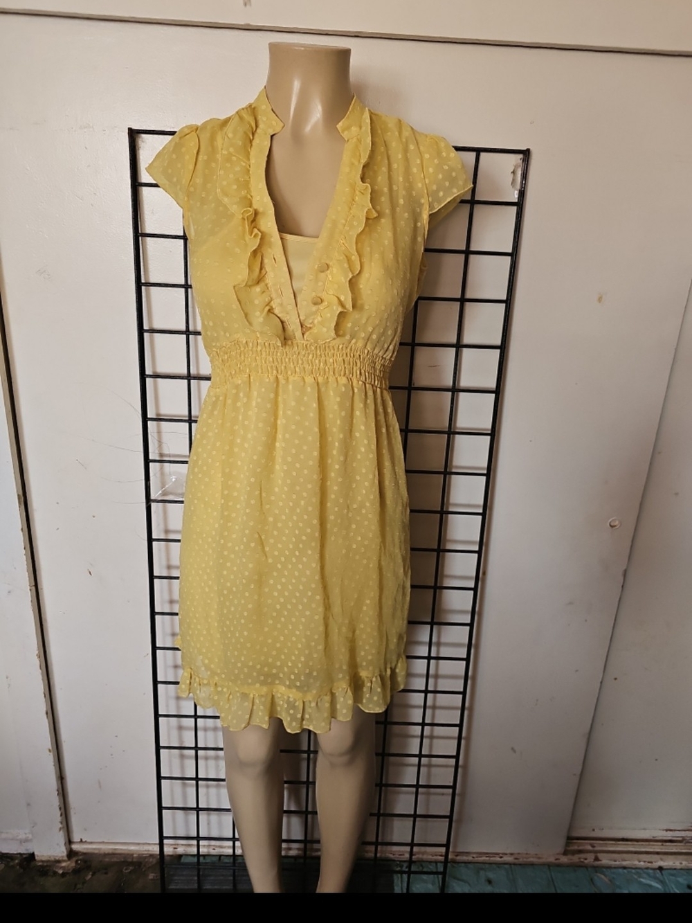 Sam & Max Sunshine Yellow Ruffle V-Neck Mini Dress